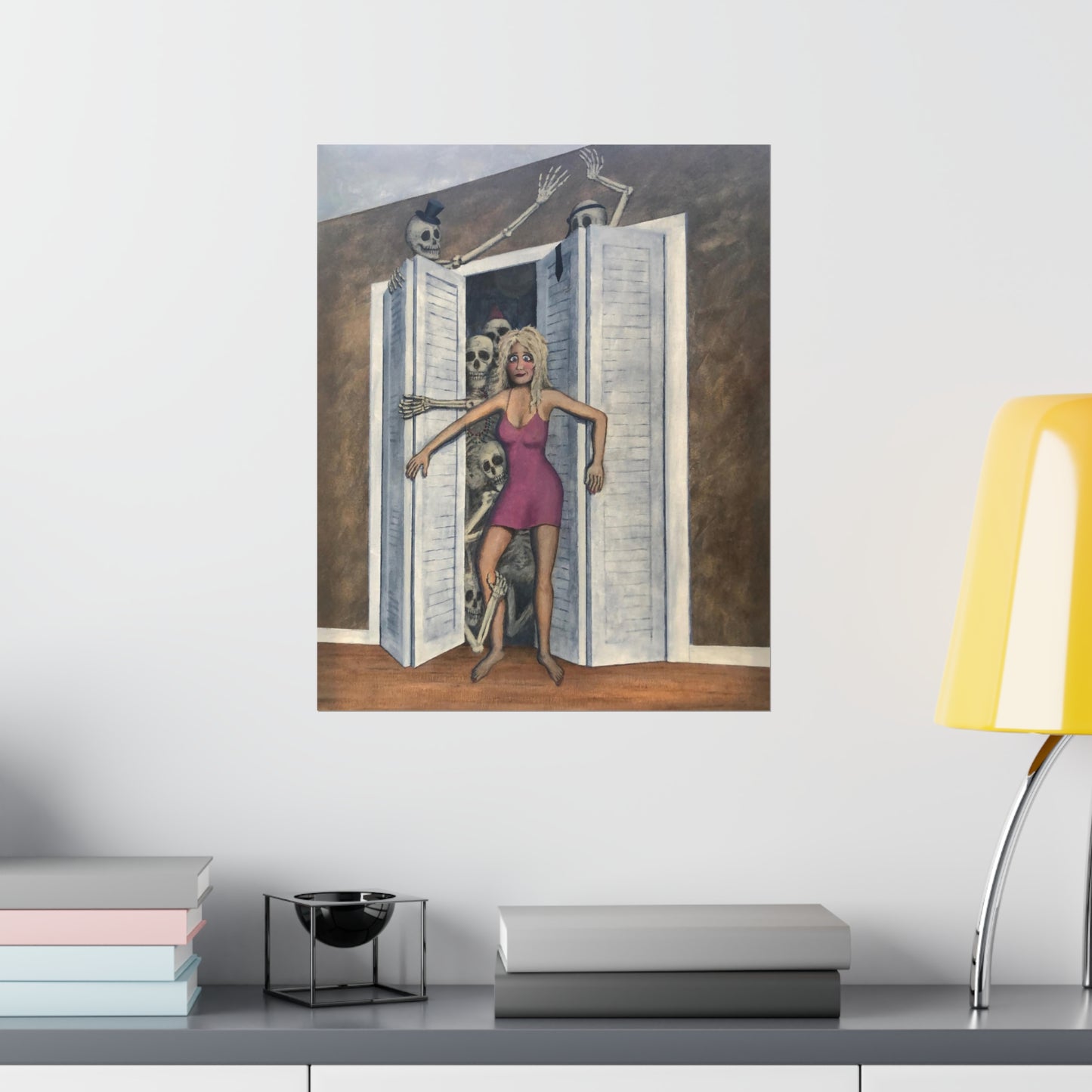 What's in your closet? - Poster